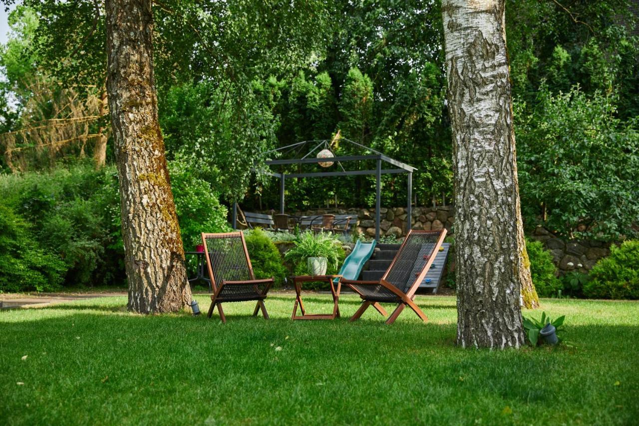 "Parko Vila" Anykščiai Buitenkant foto